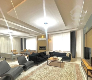 89 متر 10 ساله // قیمت دلالی // شمال فردوس غرب