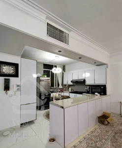 آجودانیه ۱۳۵متر ۲خواب طبقه۲ ۲پارکینگ