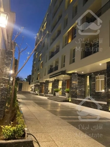 ۱۵۰متری/اکباتان/۳خواب/فول امکانات/شرایطی