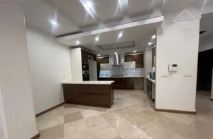 اجاره اپارتمان ۱۶۰ متر فول لوکیشن عالی ۲ پارکینگ