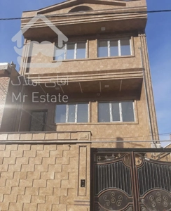 منزل۳طبقه،۳سرویس،کلید نخورده،راه جدا،بند