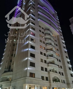 برج مجلل پاریز 180متر استخردار دریاچه چیتگر