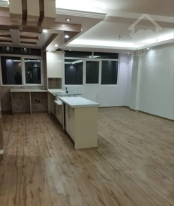 تک واحدی سالن پرده خور