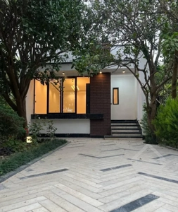 ویلا باغچه فلت نوساز شهرکی سند تک‌برگ