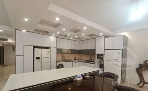 ۱۸۵ متر/ ۲ پارکینگ/ شمال ستارخان