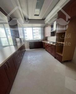 ۱۳۵متر/نیاوران/فول مشاعات