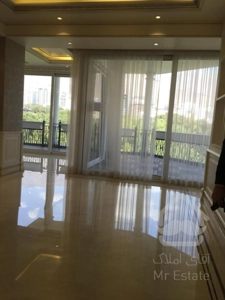 ۷۰۰ متر پنت هاوس + ۲۶۰ متر روف اختصاصی