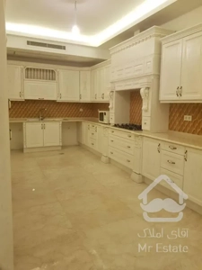 پاسداران 120 متر با مشاعات عالی