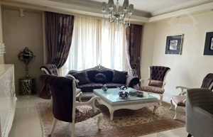 شهرک نفت / ۹۰ متر ۲ خواب / ویو ابدی / خوش نقشه