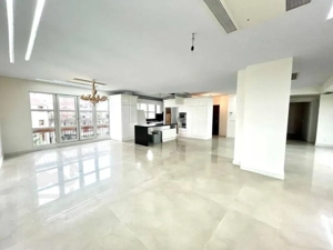 فروش زعفرانیه 163 متر  مهرو نیاز زاده طبقه اخر