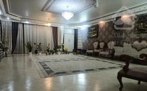 واحد ۹۸ متری فول امکانات طبقه سوم دو نبش در مطهری