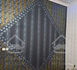 نقاشی ساختمان و طرح کاغذ دیواری