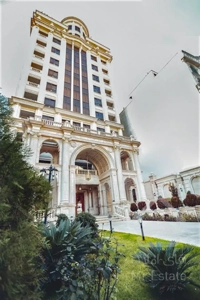 فروش اپارتمتن 202 متری زعفرانیه