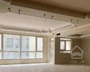 کوی مهران ۱۴۹ متر...سه خواب و فول و سالن پرده خور