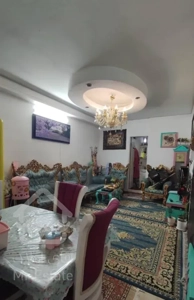 ۵۲ متر/فول امکانات/سالن پرده خور/۱۰ ساله