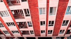 آپارتمان کلید نخورده با انباری و پارکینگ مسقف