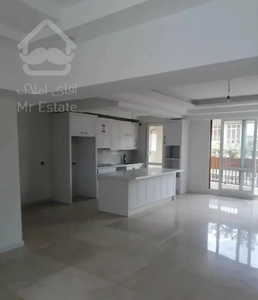 155متر سه خواب / دو سال ساخت / لوکس / اباذر بهنام