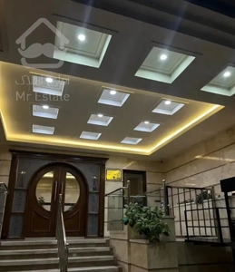 ۱۲۰  متر  سه خواب  رو به آفتاب سالن پرده خور