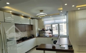 دردشت‌ ۹۰متر ۲خواب ط۳ فول‌بازسازی بدون‌واسطه