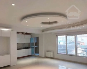 آپارتمان ۱۳۸ متری طبقه دوم