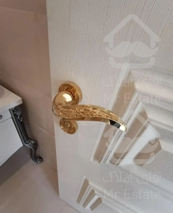 ۱۹۰متر/کلید نخورده/۲پارکینگ سندی/غربی های فلکه اول