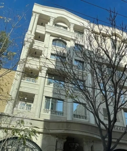 اوایل اقبال ۱۹۰متر صفر تک واحدی کار بسیار قوی