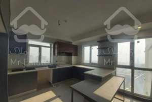 ۱۲۰متر سه خواب فول امکانات باغ فیض