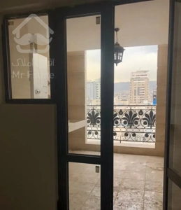 هاشمیه/۱۸۰متر+۱۵متر بالکن بدون مشرف