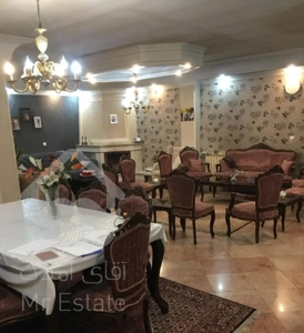 ۱۳۵متر ۳خواب فلکه اول ۱۵۰رمضانی رشید