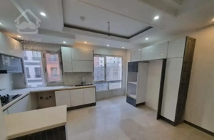 ۹۰متر فول امکانات نوساز امیرآباد شمالی