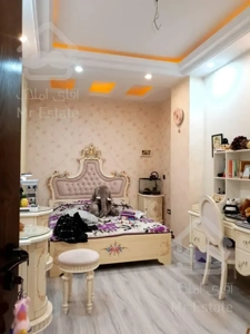 فروش ۱۴۳متر شخصی ساز در بنفشه های شهرک گلستان غربی