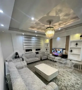 ۶۳متر/کوی مهران/سالن پرده خور