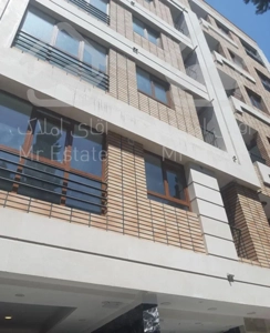 اپارتمان ۱۱۰ متر ظفر(کلید نخورده)