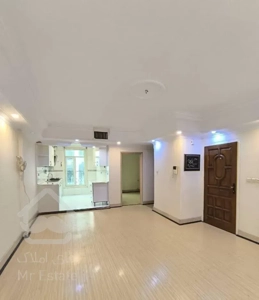 فروش آپارتمان ۶۵ متری ۲ خوابه طبقه ۲ در آشتیانی