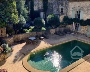 اجاره ویلا با استخر آبگرم