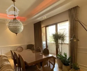 شمال کاخ/۱۵۰ متر/۳ خواب