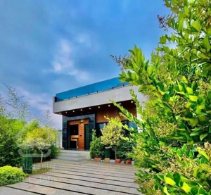 فروش ویلای دوبلکس روفدار نوساخت مشجر ۳خواب
