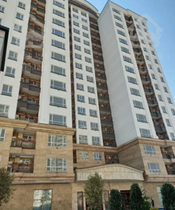 اپارتمان ۱۴۰ متر سه خوابه