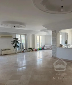 ۱۶۰متر. ۳خواب. ویو پارک. دویست دستگاه