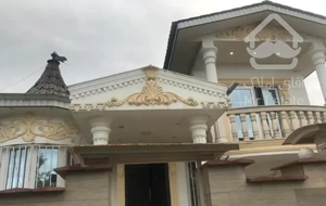 فروش ویلا ۲۰۰متری زمین ۱۰۰متر بنا