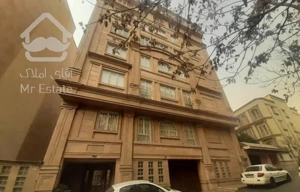 ۱۴۰متر ۳خواب طبقه۲ حکمت خ رفعت(امکانات کامل)