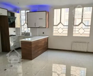 ٧١ متر سالن پرده خور پونک ((فایل شخصی))