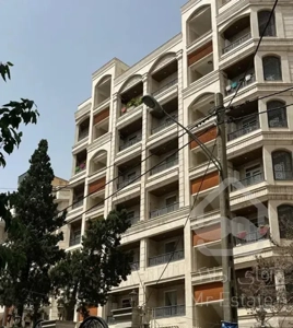 بلوار فردوس  ۹۰ متر  دو خواب  نوساز کلید نخورده