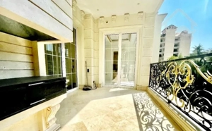 ۱۶۸ متر/۳ خواب/فرمانیه/غرق نور