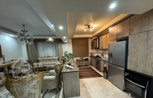 ۱۳۰متر ۳خواب فول امکانات بسیار شیک ۴سال ساخت