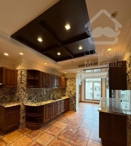 دروس ۴۵۰متر تکواحدی (تهاتر فوری) ۴پارکینگ ۷ساله