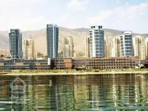 فروش آپارتمان ۱۰۹متری غرق نور فول امکانات مدرن