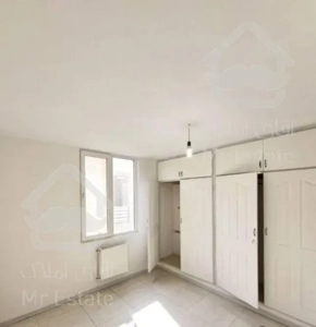 واحد با بازسازی شخصی اروپایی