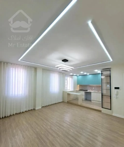 ۵۲مترسندتک‌برگ/سالن پرده خور/کم واحد/اندیشه