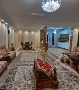 ۱۸۱ متر فول بازسازی رویال خیابان دوم اعیان نشین